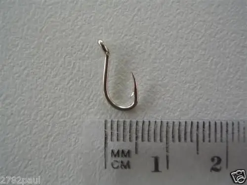 1 Packet of Surecatch Suicide Nickel Fishing Hooks