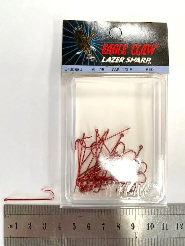 25 Pack of Size 6 Eagle Claw LT6088U Red Long Shank Hooks-Double Barbed Carlisle