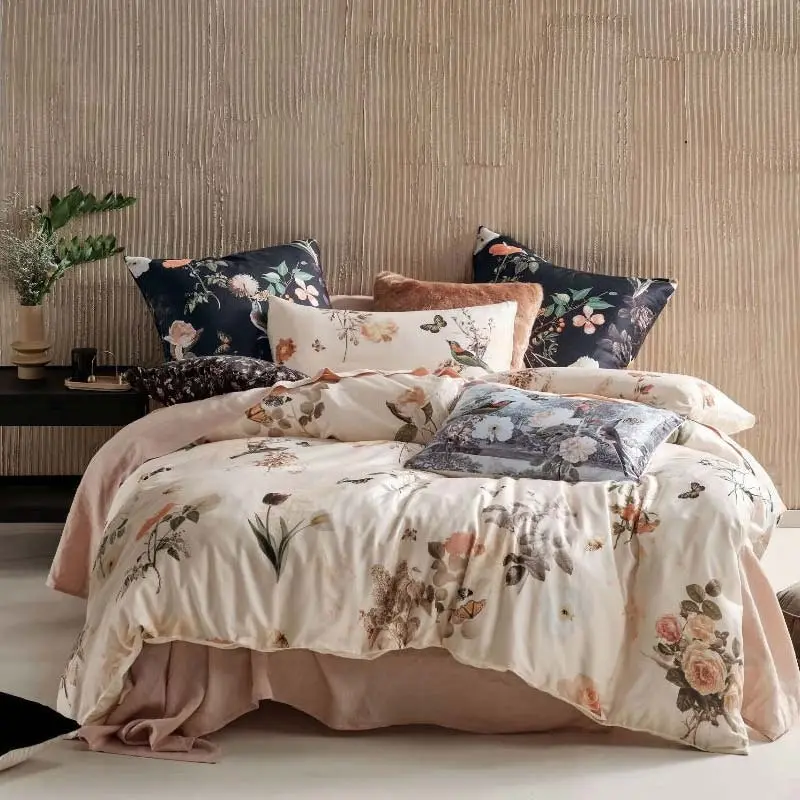 Linen House Gwyneth Queen Quilt Cover Set (1 Left)