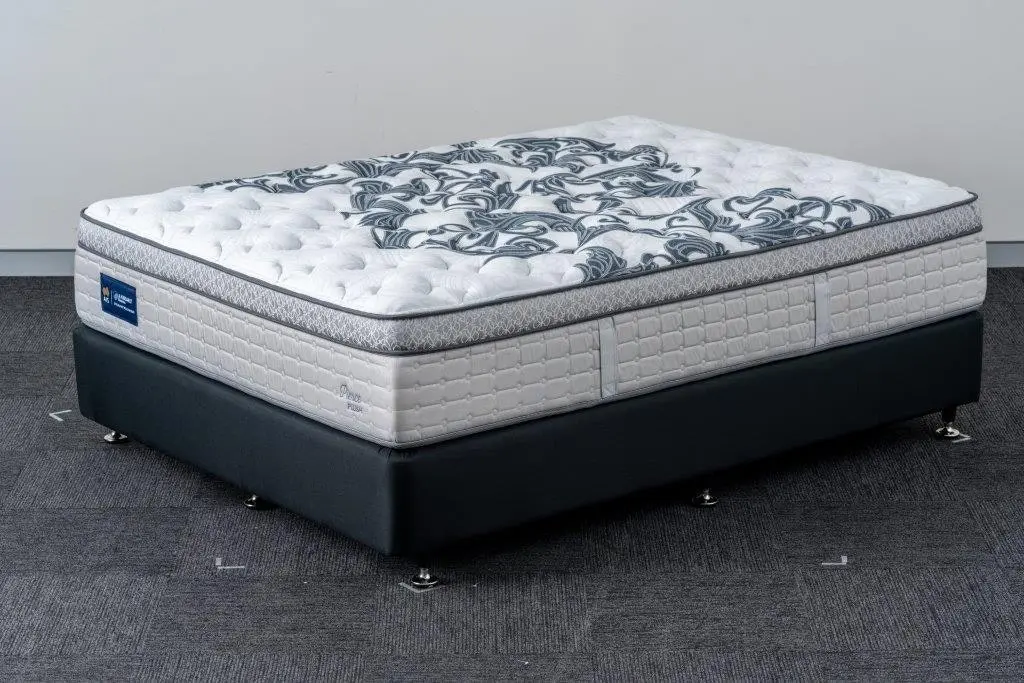 A H Beard Domino Pierce VRS 5 Zone Mattress - Plush Feel