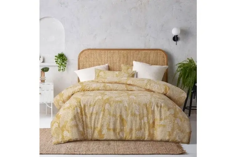 Accessorize Otway Ochre 180TC Cotton Digital Printed Quilt Cover Set