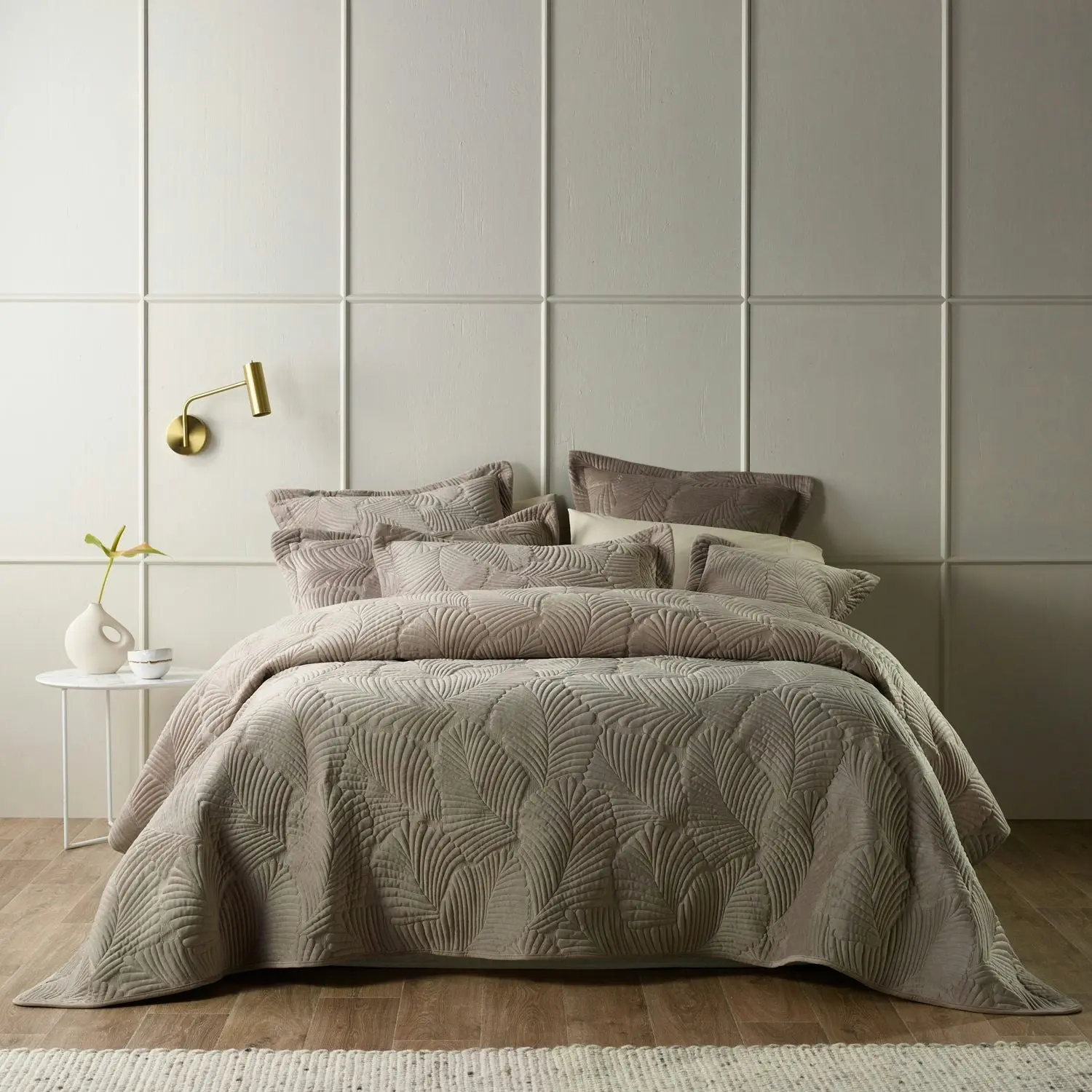 Bianca Bedding Kairo Coverlet Set