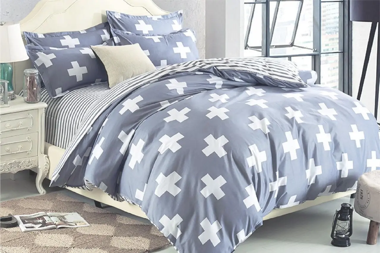 The Cross Design Quilt Cover Set