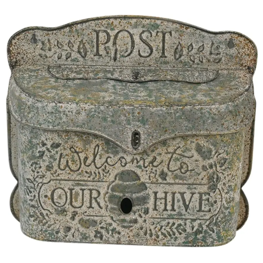 Willow & Silk Vintage 40cm Metal 'Welcome to Our Hive' Sign Post/Mailbox