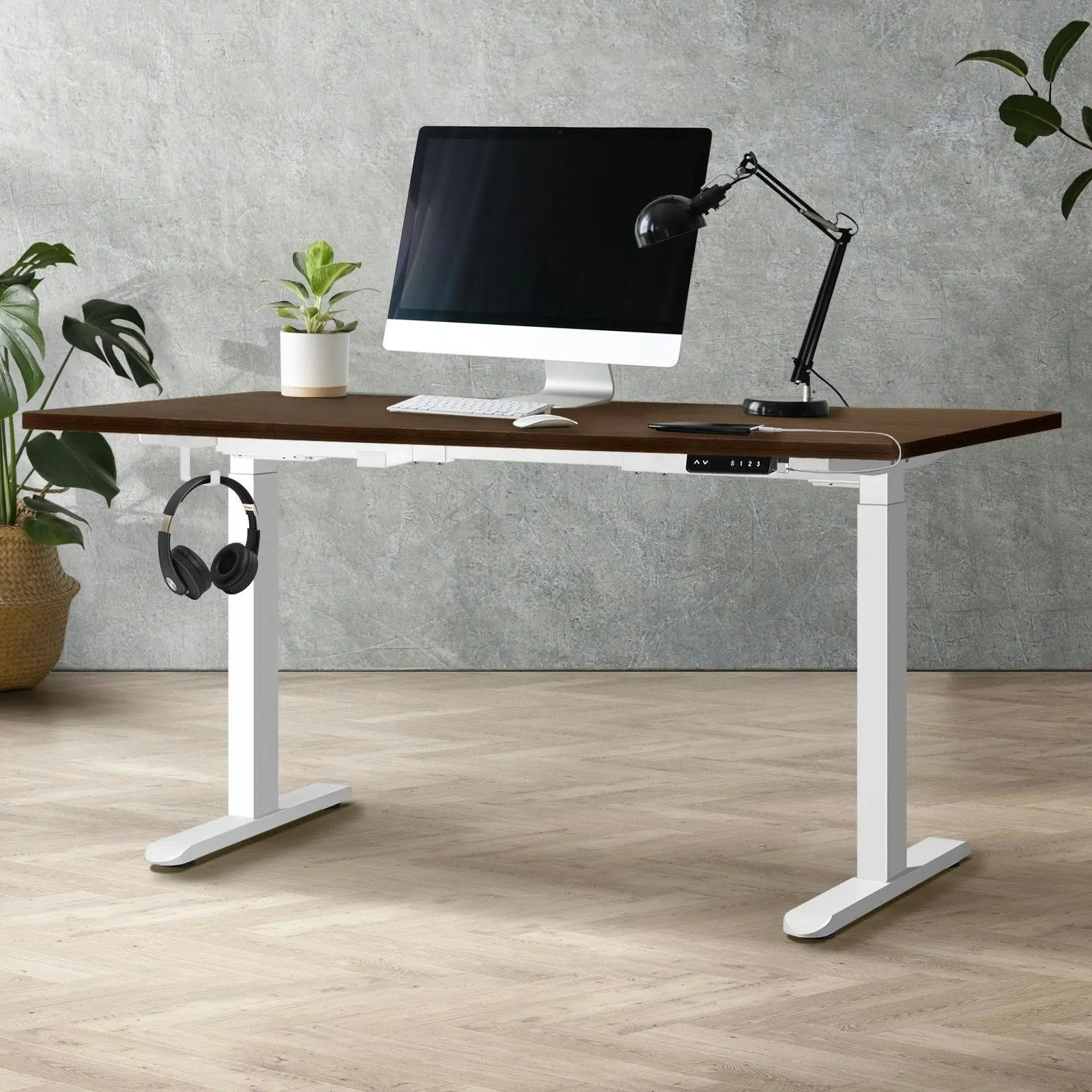 Oikiture 160CM Electric Standing Desk Dual Motor Height Adjustable Motorised Sit Stand Desk Rise Walnut