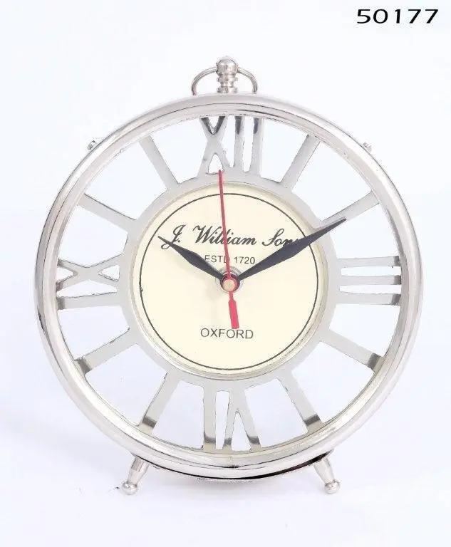 Lux Table clock 17.5cm