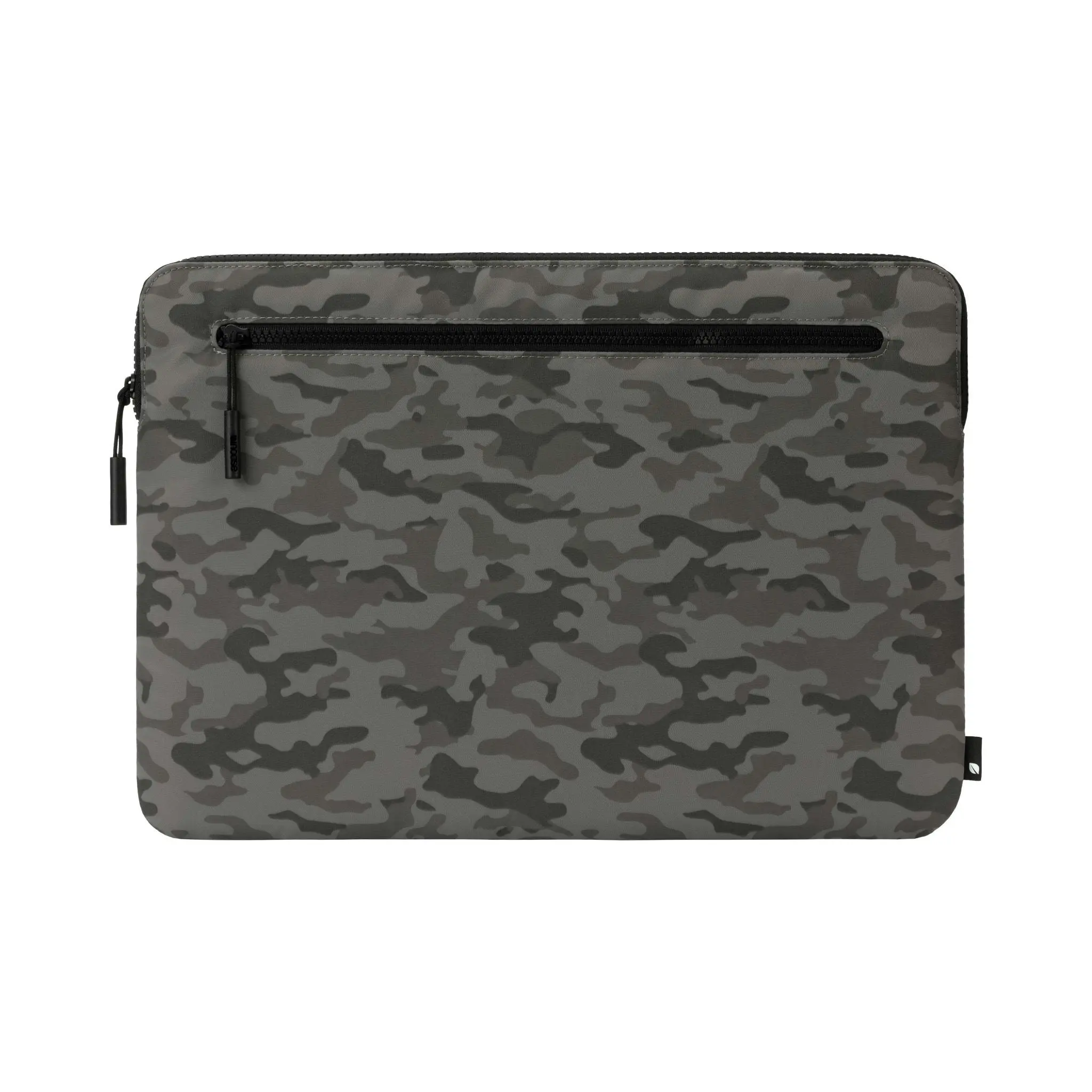 Incase Compact Sleeve in Flight Nylon for 15 & 16-inch MacBook Pro