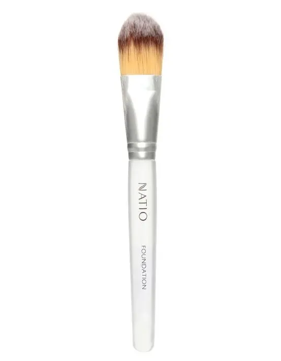 Natio Foundation Brush