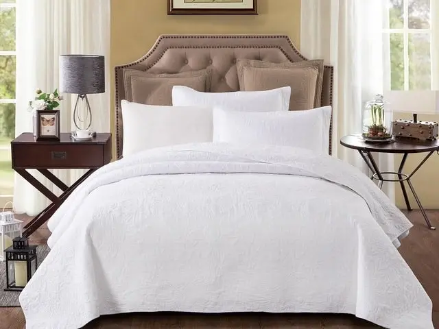 Pure White Bedspread by Classic Quilts