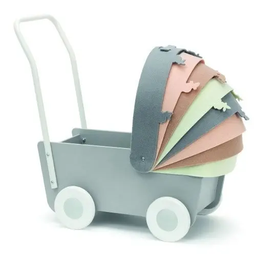 Skrallan - Wooden Pram with Felt Hood