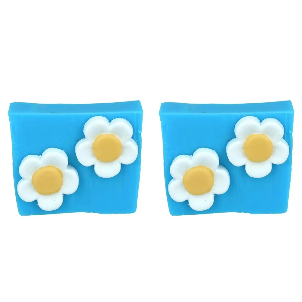 2PK Bomb Cosmetics Daisy Roots Bath Soap Slice Scented Shower Body Fragrance Bar