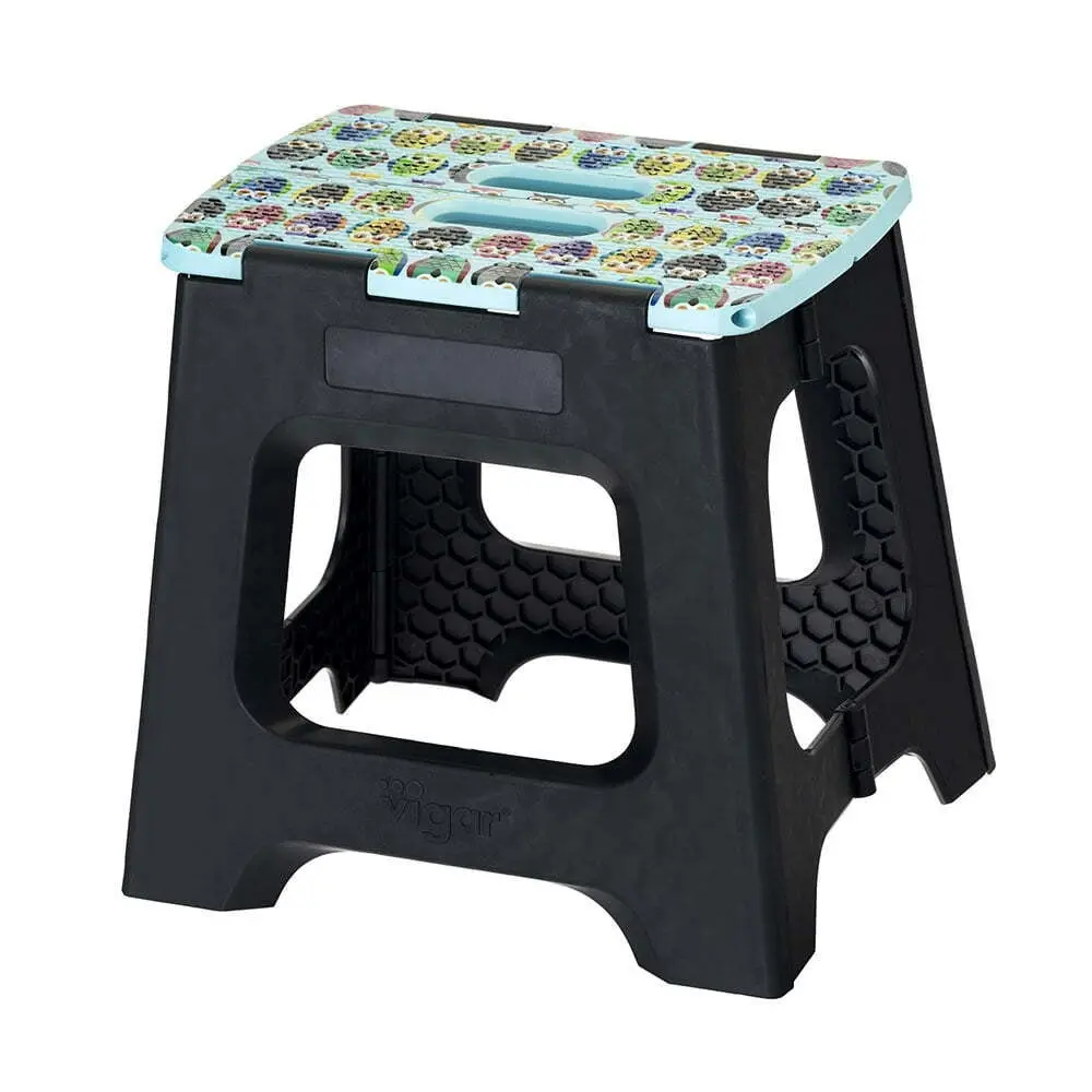 Vigar Compact Foldable 32cm Plastic Step Stool Outdoor/Kitchen Chair Owl on Top