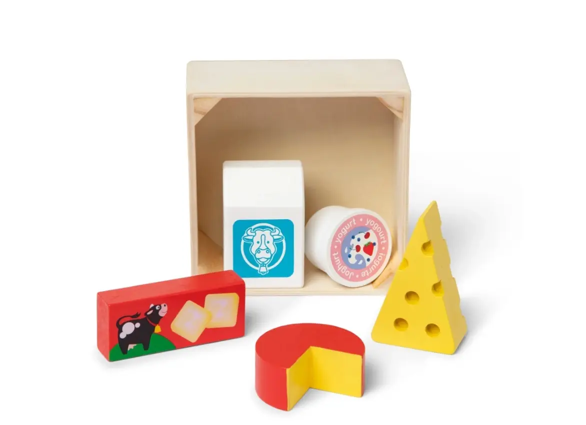 Melissa & Doug Wooden Food Groups Play Set - Dairy