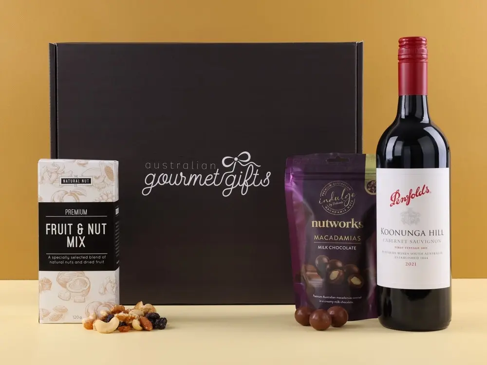 Cab Sauv & Chocolate Nuts Hamper