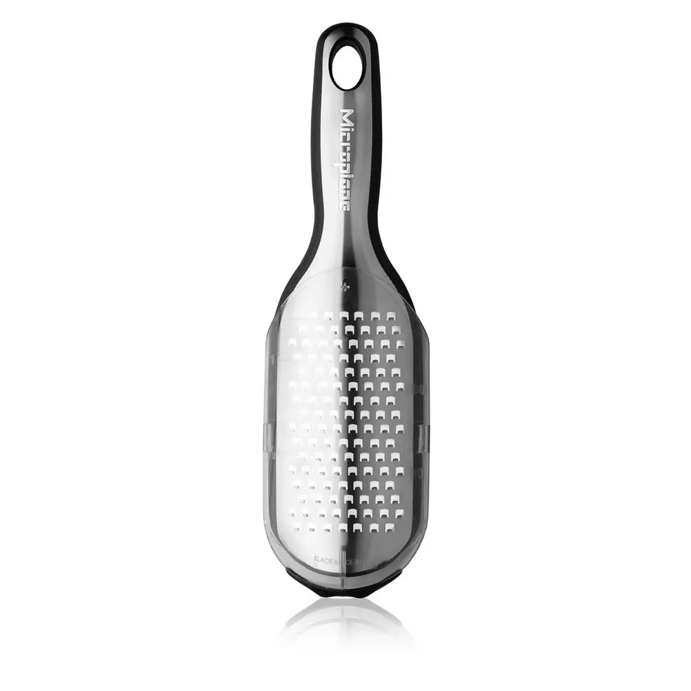 Microplane Stainless Steel Elite Coarse Cheese Grater w/ 250ml Catcher Black