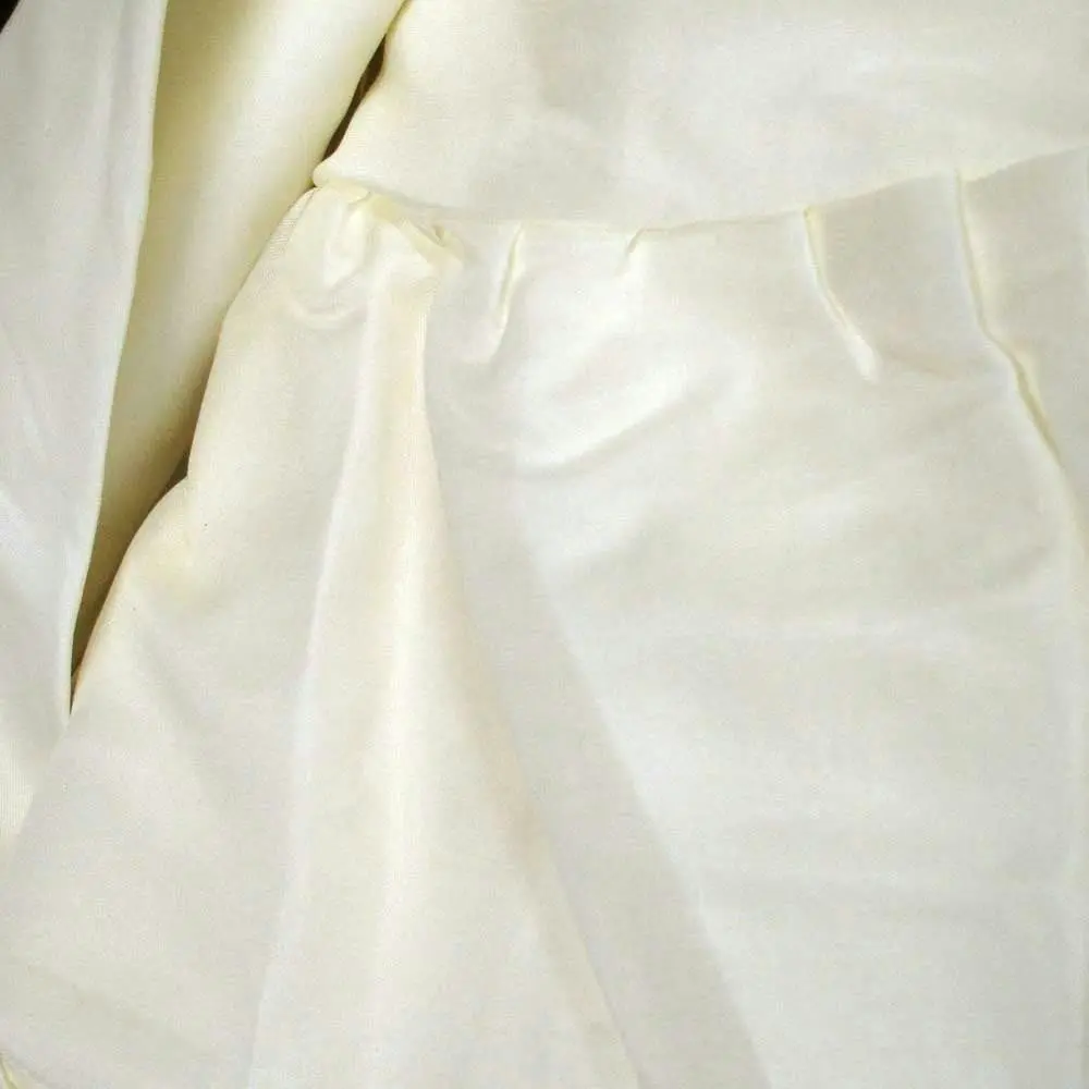 Set Of 2 Round 180Cm Ruffled Table Cloth Cream