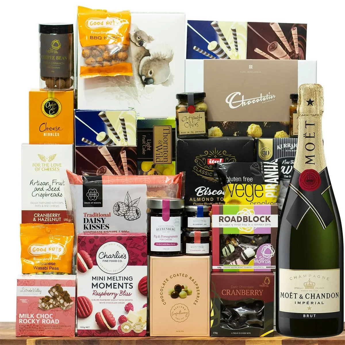 28961A Gourmet Hamper with Moet & Chandon