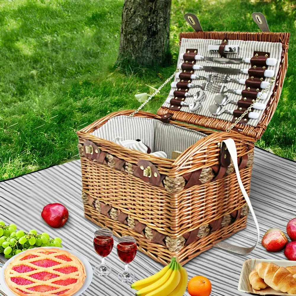 Alfresco 4 Person Picnic Basket Set Storage Blanket